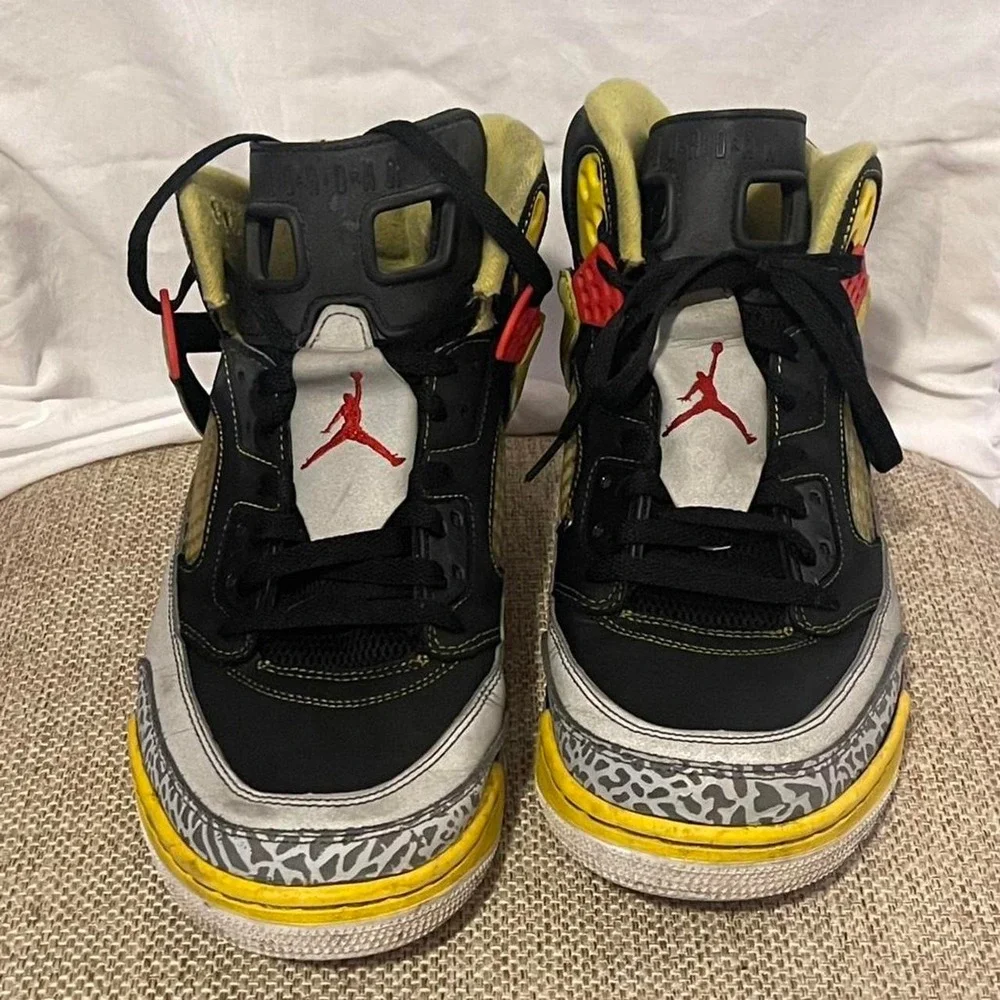 Nike Air Jordan Spizike 3M Metallic Silver Black Yellow Red Men's Size 11.5 2012